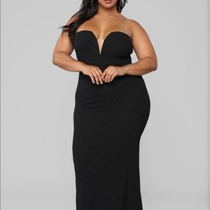 Black glitter gown Size 3x